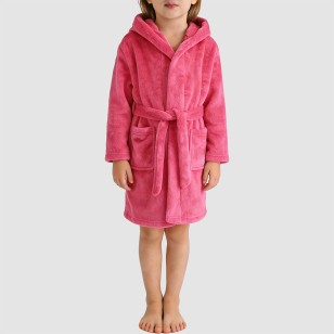 Comfortable and warm hooded bathrobe