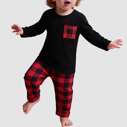 Crew neck soft and breathable boys' pajama set