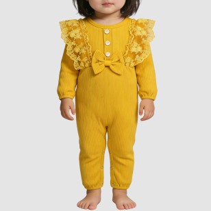 Yellow knitted girls' thin onesie pajamas