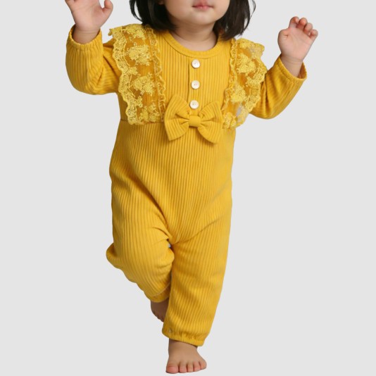 Yellow knitted girls' thin onesie pajamas